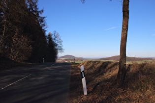 Leinebergland (namenloser Pass zwischen Ischenrode
und Rohrberg)