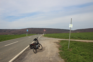 fünfter Sattelpunkt der Tour, namenloser Pass zwischen Eimbeckhausen und Nienstedt, Passhöhe