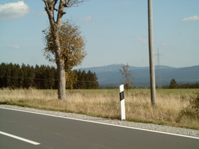 Dach der Tour: Oberharzer Hochebene / L517 mit Brockenblick