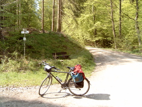 alles Fahrradwege, aber keiner asphaltiert