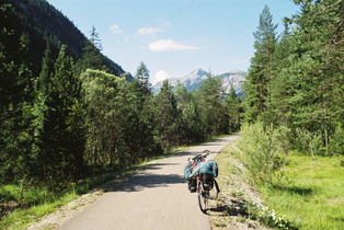 Radweg im Loisachtal