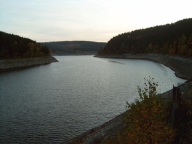 der Okerstausee am späten Nachmittag