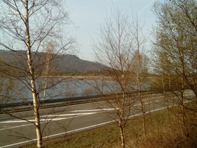 Innerstetalsperre: Stausee mit Staumauer