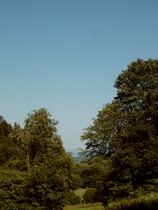 Abfahrt nach Sievershausen, Blick auf den schemenhaften Brocken