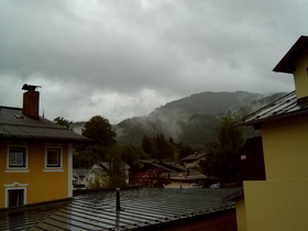 Morgenstimmung im Quartier bei Dauerregen