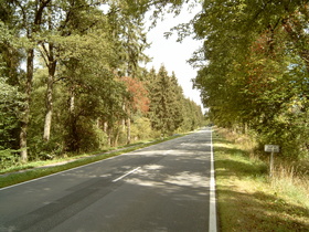 Anstieg nach Silberborn, Blick bergauf