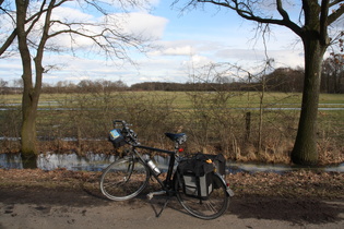 nördlich von Engelbostel, Blick nach Osten