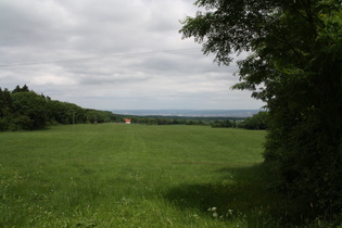 im oberen Bereich der Abfahrt, Blick nach Nordosten …