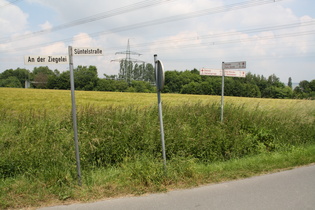 da fehlt der wichtigste Wegweiser, der zur Hohen Egge!