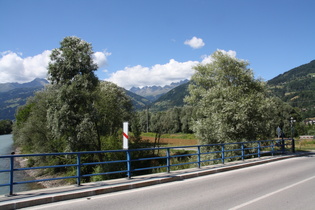 Blick Richtung Iseltal und die Hohen Tauern