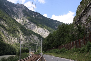 Salzach, Eisenbahntrasse und Straße in der Klamm