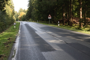 L549, oberes Ende des Steilstücks Richtung Große Blöße