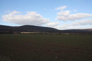 von Springe aus ein letzter Blick zurück zum Deister