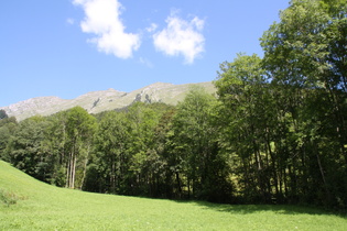 Furkajoch, Ostrampe, Blick auf die Kanisfluh