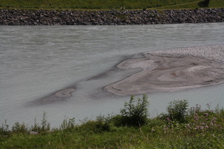 Zoom auf die Ablagerungen im Rhein