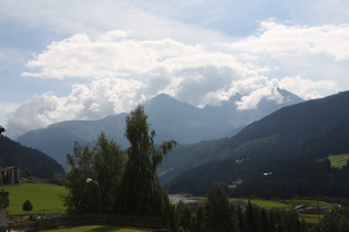 v. l. n. r.: Piz Muraun, Piz Cazirauns und Piz Caschleglia