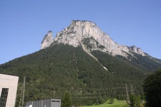 Blick von Innertkirchen auf den Blattenstock