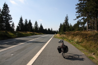 Dach der Tour: B242 zwischen Sonnenberg und Stieglitzecke