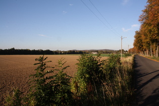 Blick vom Fuß des Deisters auf Wennigsen und den Gehrdener Berg