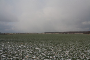 zwischen Velber und Lenthe: Schneeschauer im Norden