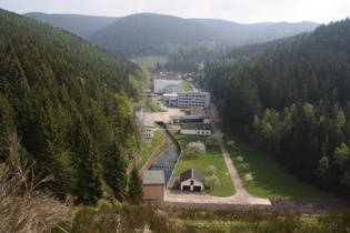 Ohratalsperre, Blick von der Dammkrone Richtung Luisenthal