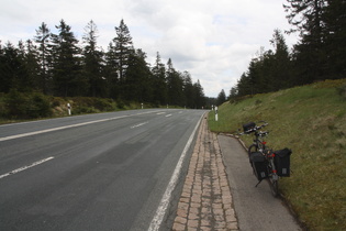 "Dach der Tour": B242 zwischen Stieglitzecke und Sonnenberg