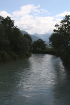 die Loisach zwischen Ohlstadt und Eschenlohe, Blick flussaufwärts nach Süden