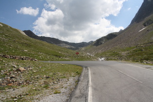 Nordwestrampe, Kehre 9 — 2397 m