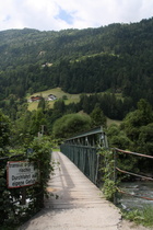 Brücke über die Passer Fährt man nicht immer auf eigene Gefahr?