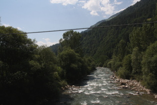 die Passer zwischen St. Martin in Passeier und Riffian, Blick flussabwärts nach Süden