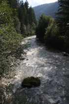 der Avisio, Blick flussabwärts nach Süden