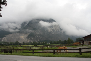 die wolkenverhangene Inntalkette