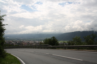 die Stubaier Alpen in Wolken gehüllt