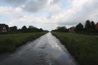 der Südgerogsfehnkanal, Blick nach Osten