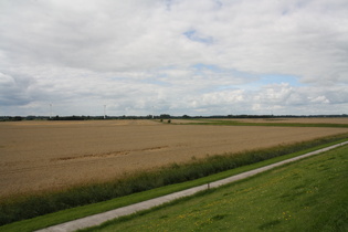 auf dem Deich zwischen Dangast und Vareler Schleuse, Blick nach Westen