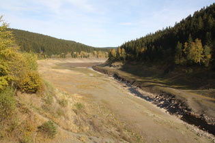 die Oker in ihrem alten Flussbett unterhalb der Vorsperre