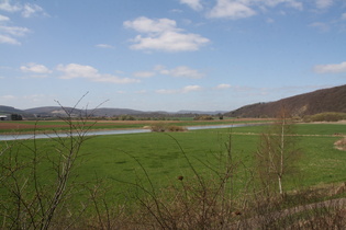 die Weser nördlich von Bodenwerder