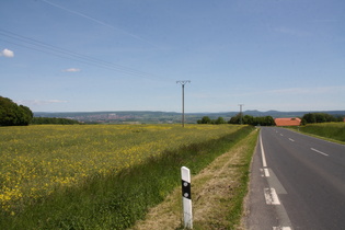 etwas weiter oben zwischen Mengershausen und Jühnde, Blick nach Osten