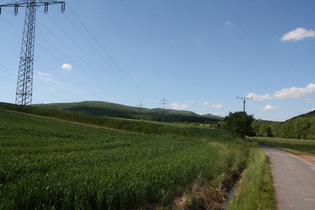 zwischen Niedermühle und Waldkappel, Blick auf den Hohen Meißner