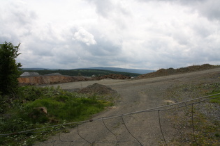 da, wo ein Berg war, ist jetzt ein tiefes Loch