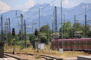 Zoom auf die Alpen