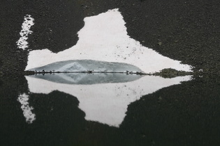 Zoom auf den nördlichen Schneerest