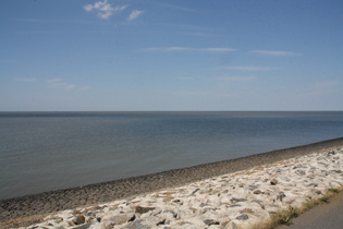 in Richtung Nordosten nur noch Wasser, nichts als Wasser