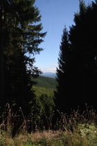 Blick vom Steilhang zum Brocken