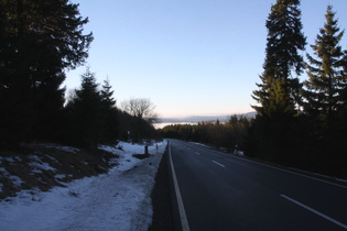 Blick über die Steile-Wand-Straße nach Westen …