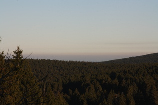 Blick nach Nordosten auf die Luftschichtengrenze