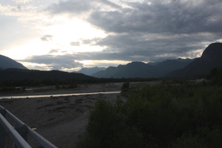 der Tagliamento südlich von Tolmezzo, Blick flussaufwärts