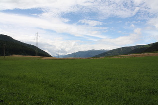 zwischen Neunhäusern und Niederrasen, Blick nach Westen