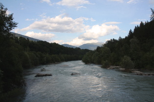 die Isel kurz vor Lienz, Blick flussaufwärts