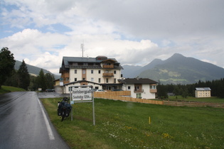 "Dach der Etappe": Iselsbergpass — Blick nach Norden ins Mölltal …